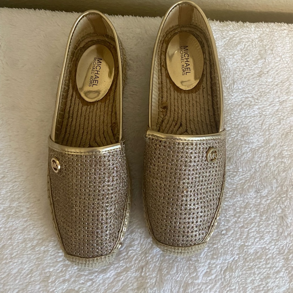Sparkle flats